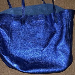 KURT GEIGER Violet Horizontal Slouchy Tote Bag Metallic Electric Blue